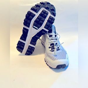 On Running CloudUltra 2 Heather and Iron Women’s size 6  brand new